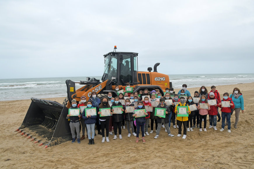 CASE zakończa projekt oczyszczania plaż